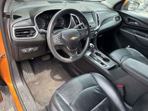 Used 2018 Chevrolet Equinox LT FWD image 12