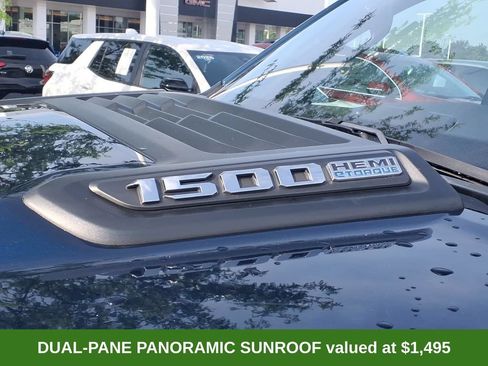 Used 2021 RAM 1500 Laramie AWD/4WD image 8