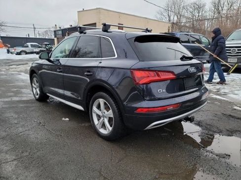 Used 2020 Audi Q5 2.0T Premium Plus w/ Premium Plus Package AWD/4WD image 7