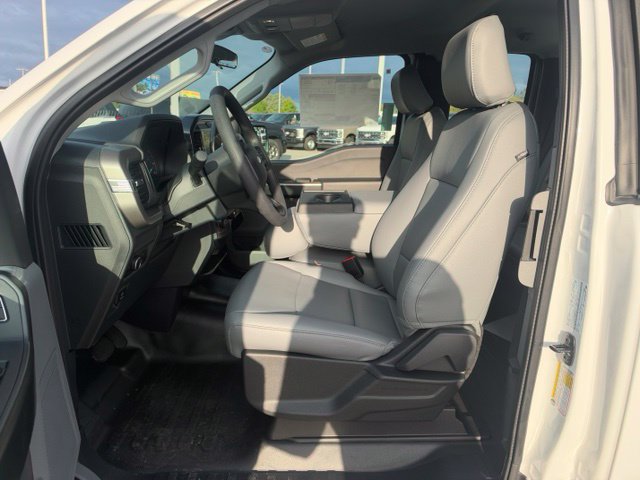 New 2026 Ford F150 XL RWD image 5