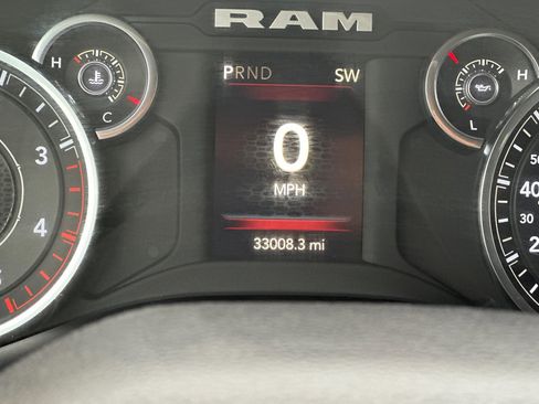 Used 2024 RAM 2500 Big Horn image 27