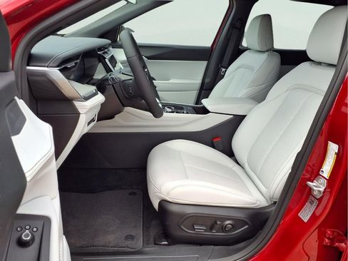 New 2026 Jeep Cherokee Limited image 8