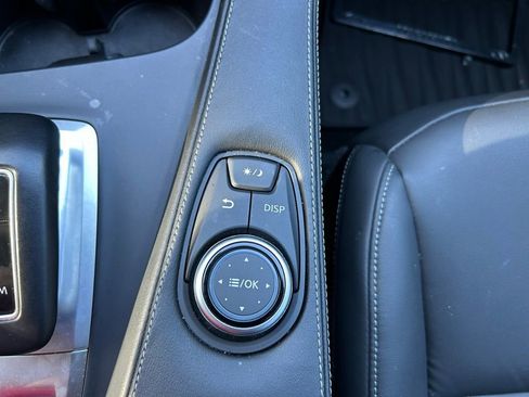 Used 2024 INFINITI QX50 Pure image 28