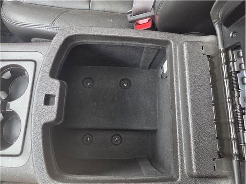 Used 2013 Chevrolet Silverado 1500 LTZ AWD/4WD image 22
