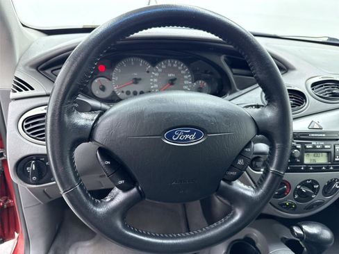Used 2003 Ford Focus ZTW FWD image 20