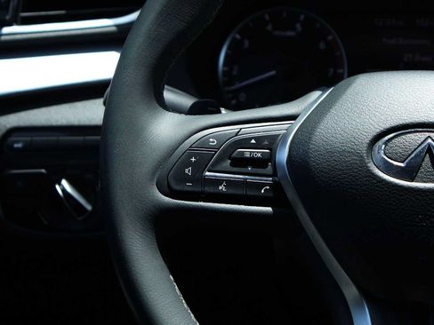 Used 2019 INFINITI QX50 Luxe FWD image 22