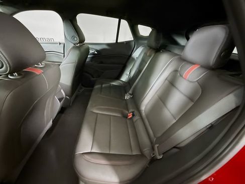 New 2026 Chevrolet Trax RS w/ Sunroof Package FWD image 26