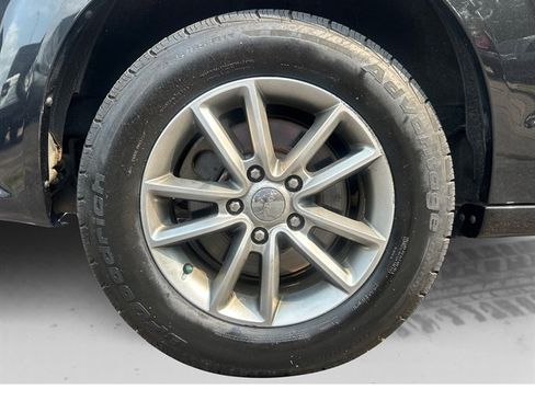 Used 2015 Dodge Grand Caravan SE FWD image 16