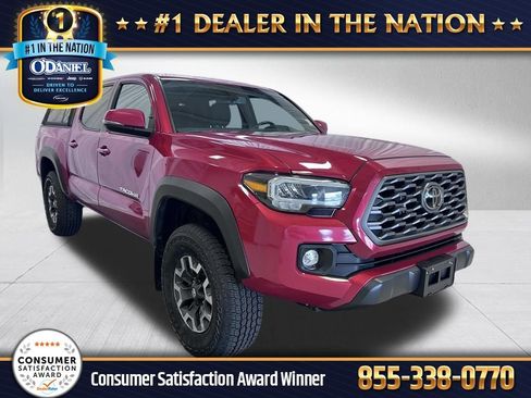 Used 2023 Toyota Tacoma TRD Off-Road w/ Technology Package AWD/4WD image 1