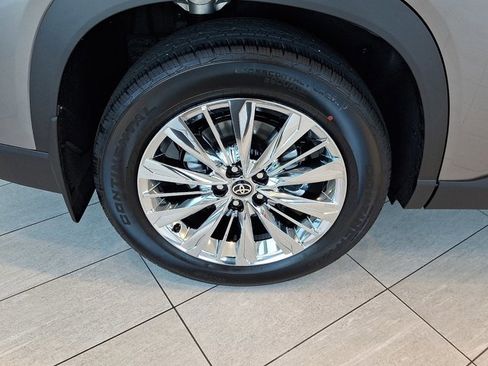 New 2026 Toyota Grand Highlander AWD image 6