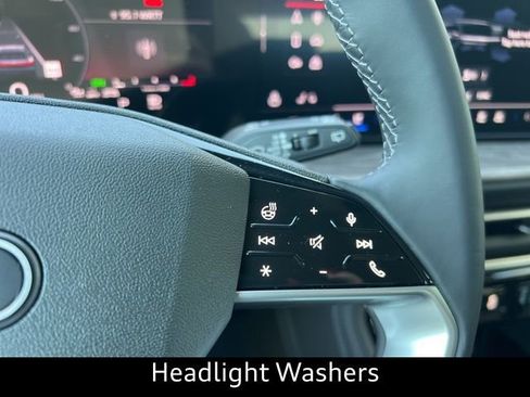 New 2025 Audi Q5 Premium Plus image 16
