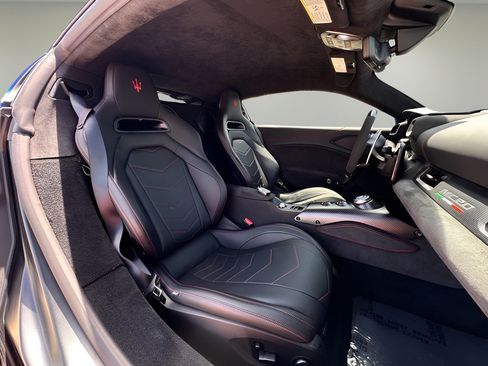 Used 2022 Maserati MC20 Coupe RWD image 23