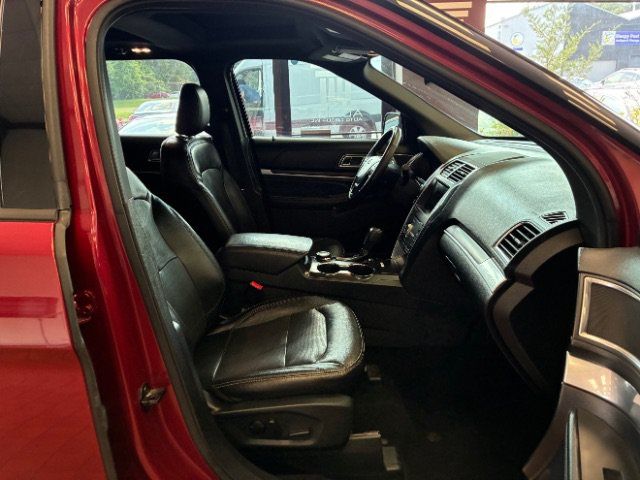 Used 2019 Ford Explorer Limited AWD/4WD image 35