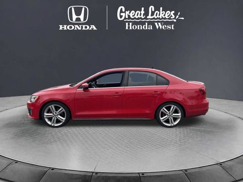 Used 2015 Volkswagen Jetta GLI SE FWD image 15