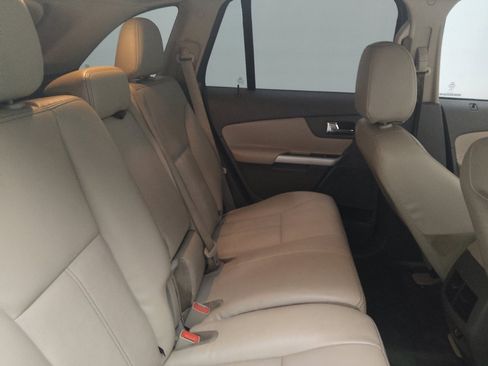 Used 2014 Ford Edge SEL w/ Equipment Group 205A AWD/4WD image 19
