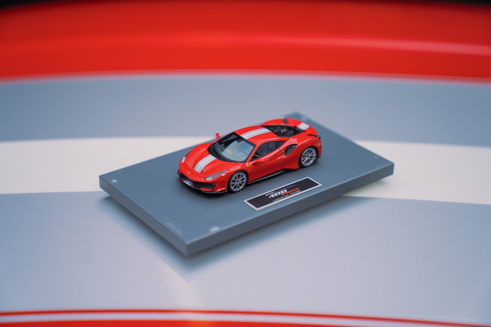 Used 2020 Ferrari 488 Pista Coupe RWD image 74