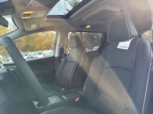 New 2026 Honda Odyssey Elite image 14