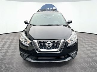 Used 2019 Nissan Kicks SV w/ Exterior Package video 2