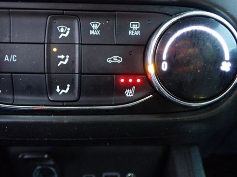 Used 2023 Chevrolet TrailBlazer LT image 19