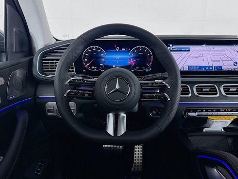 New 2026 Mercedes-Benz GLS 450 4MATIC image 4