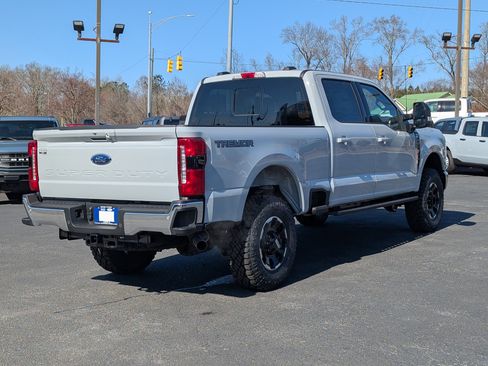 New 2026 Ford F250 Lariat w/ Tremor Off-Road Package image 9