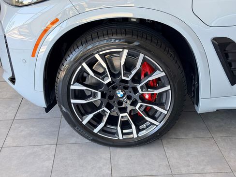New 2026 BMW X5 xDrive50e w/ Executive Package AWD/4WD image 11