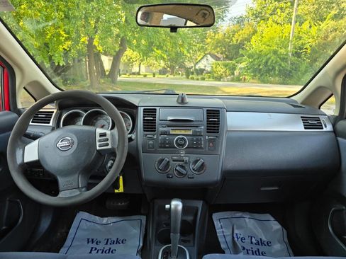 Used 2009 Nissan Versa 1.8 S w/ PWR Pkg image 8