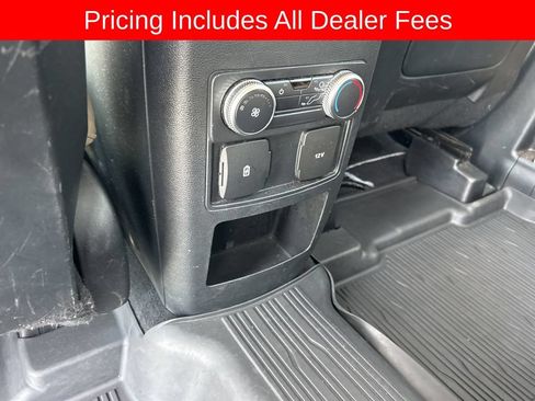 Used 2020 Ford Explorer XLT w/ Equipment Group 202A AWD/4WD image 14