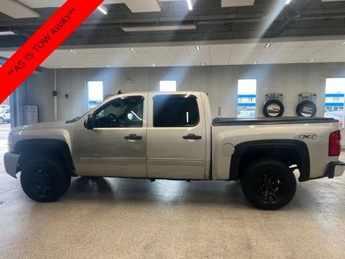 Used 2011 Chevrolet Silverado 1500 LS AWD/4WD image 7