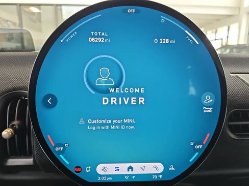 Certified 2025 MINI Cooper 2-Door Hardtop image 5