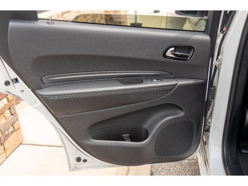 Used 2022 Dodge Durango GT AWD/4WD image 19
