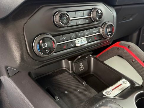 New 2026 Ford Bronco Heritage Edition AWD/4WD image 24