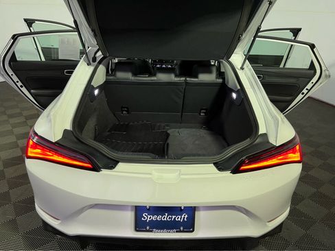 Used 2026 Acura Integra FWD image 26