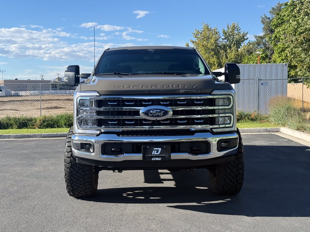 Used 2026 Ford F250 Lariat AWD/4WD image 5