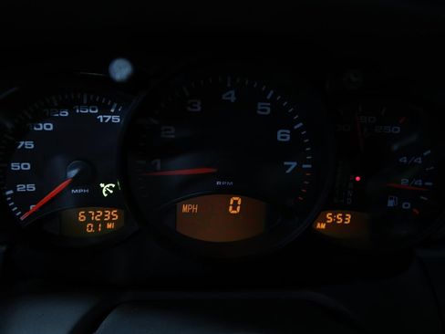 Used 2001 Porsche 911 Carrera RWD image 17