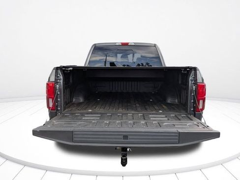 Used 2019 Ford F150 Lariat AWD/4WD image 12