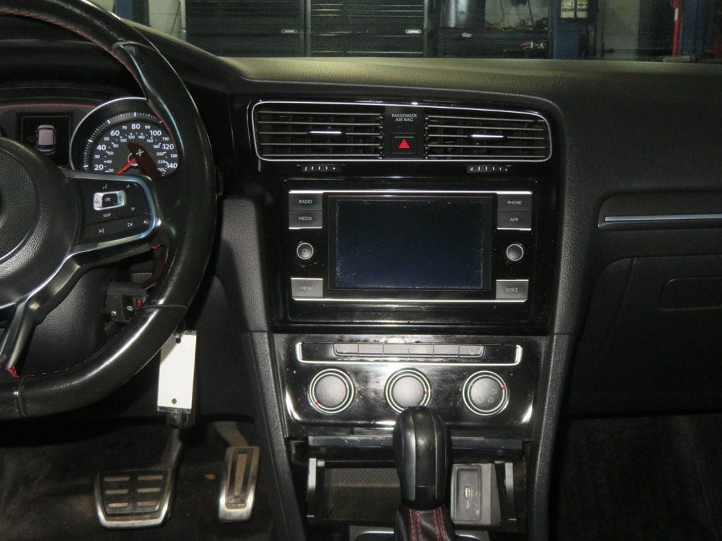 Used 2020 Volkswagen GTI S FWD image 33