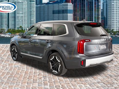 Used 2024 Kia Telluride S w/ S Sunroof Package FWD image 5