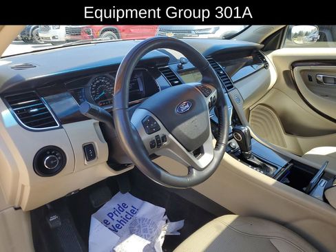 Used 2018 Ford Taurus Limited FWD image 9