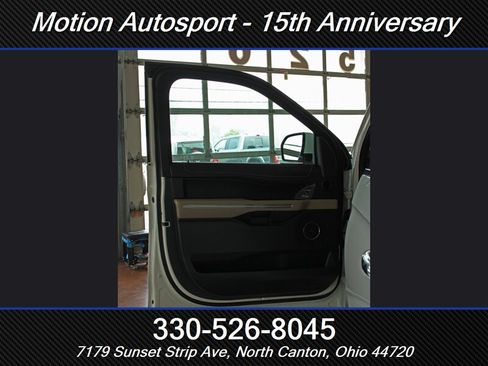 Used 2023 Ford Expedition Max Limited AWD/4WD image 14