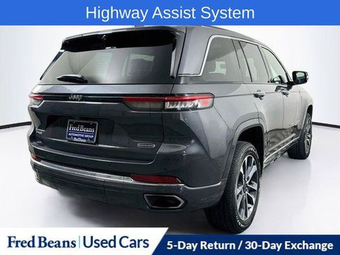 Certified 2022 Jeep Grand Cherokee Overland w/ Adv Protech Group III AWD/4WD image 10