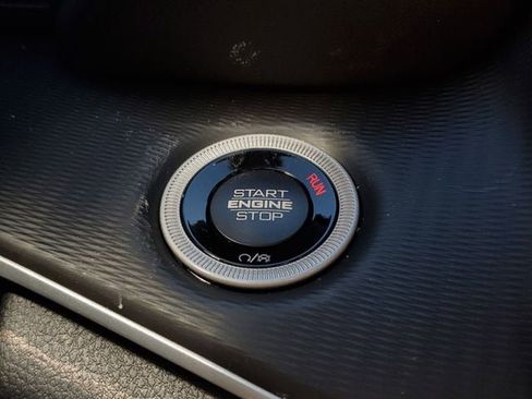 New 2026 Jeep Grand Cherokee Laredo X image 32