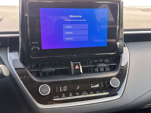 Used 2023 Toyota Corolla LE image 24