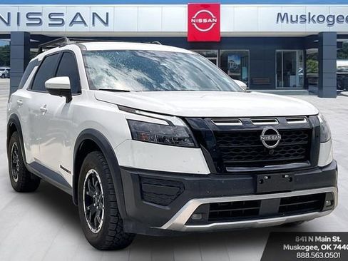 Used 2025 Nissan Pathfinder Rock Creek AWD/4WD image 1