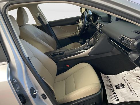Used 2020 Lexus IS 300 AWD w/ Navigation Package image 9