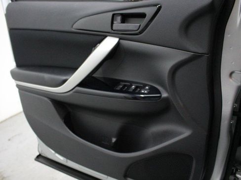 New 2026 Mitsubishi Eclipse Cross LE image 17