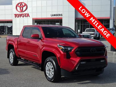 Used 2025 Toyota Tacoma SR5