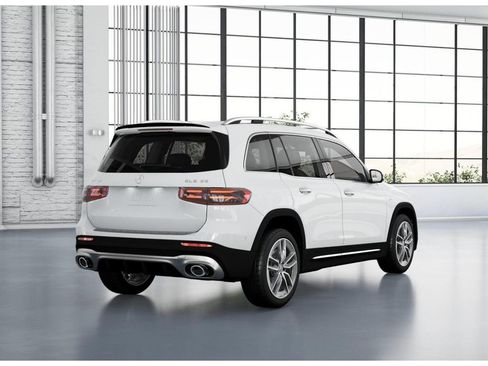 New 2025 Mercedes-Benz GLB 35 AMG 4MATIC image 22