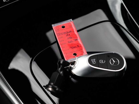 New 2026 Mercedes-Benz GLC 300 4MATIC image 37