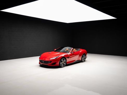 Used 2019 Ferrari Portofino RWD image 90